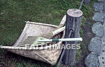 basket, rake, Japan, grass, post, fence, work, leaf, trash, baskets, rakes, grasses, posts, fences, works, leaves