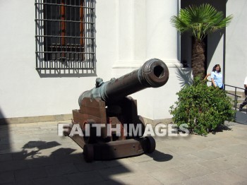 cannon, Presidental, Palace, Santiago, Chile, custom, community, current, present-day, Present, weapon, cannons, palaces, customs, communities, presents, Weapons
