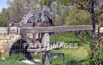 Israel, Ashkelon, Askelon, Ascalon, well, water, wheel, Canaanite, Philistines, judges 1: 18, judges 14: 19, 2 samuel 1: 20, zephaniah 2: 4, zechariah 9: 5, archaeology, artifacts, antiquity, Ruin, remains, wells, waters, wheels, ruins