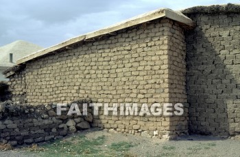 derbe, turkey, paul, Barnabas, Third, missionary, trip, town, small, city, lycaonian, district, Lystra, habitat, abode, building, dwelling, habitation, home, residence, construction, structure, mud, brick, thirds, missionaries