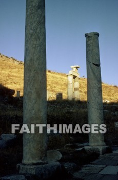 Ephesus, turkey, Mediterranean, Roman, time, christian, ancient, culture, Ruin, archaeology, old, antiquity, past, colonnade, column, archway, road, Romans, times, Christians, ancients, cultures, ruins, colonnades, columns, roads