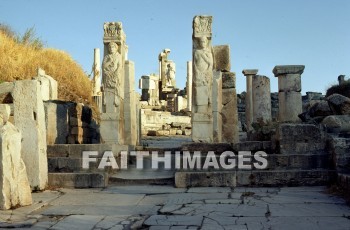 Ephesus, turkey, Mediterranean, Roman, time, christian, ancient, culture, Ruin, archaeology, old, antiquity, past, colonnade, column, archway, road, Romans, times, Christians, ancients, cultures, ruins, colonnades, columns, roads