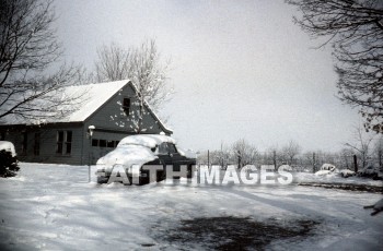 winter, frost, design, pattern, sleet, ice, glitter, glaze, glare, crust, Frozen, water, frostwork, cold, weather, frosted, freezing, icy, crystal, tree, forest, frosty, garage, old, car, automobile