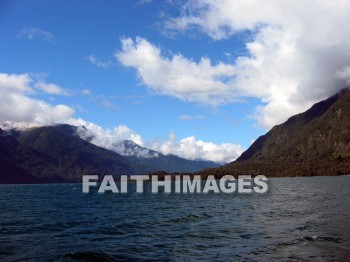 shoreline, bank, shore, waterfront, beach, coastland, mountain, cloud, sky, lake, Esmeralda, Chile, Banks, shores, waterfronts, beaches, mountains, clouds, skies, lakes