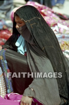 bedouin, woman, nomad, veil, covering, Clothing, costume, women, nomads, veils, coverings, Costumes