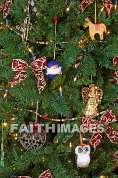 Christmas, decoration, holiday, season, decorative, illuminated, tree, illumination, light, christian, feast, birth, Jesus, december, incarnation, Christ, mass, gift, Celebrate, hospitality, family, Love, friend, christmases, decorations, holidays