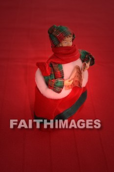 caroler, Song, Praise, joy, singing, joyous, Christmas, christian, feast, birth, Jesus, december, incarnation, Christ, mass, gift, Celebrate, greeting, hospitality, family, Love, friend, holiday, songs, praises, Joys