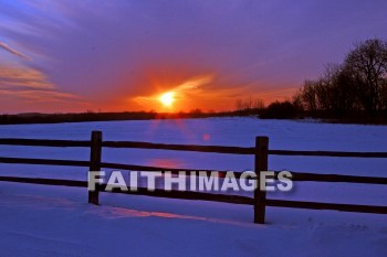 sunset, sundown, evening, eventide, eve, winter, coldest, season, cold, coldness, Frozen, freeze, Precipitation, white, translucent, ice, crystal, soft, white, flakes.snow, flake, vapor, watery, particle, Falling, Beautiful