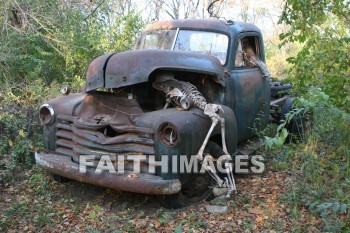 truck, skeleton, autumn, fall, season, harvest, foliage, grown, fair, weather, mature, trucks, skeletons, falls, seasons, harvests, foliages, fairs, weathers