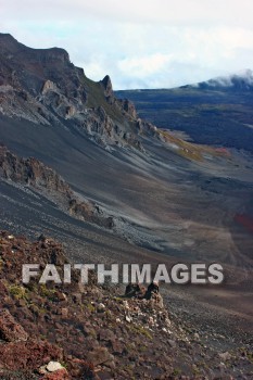 pu'u 'ula'ula summit, crater, caldera, extinct volcano, haleakala national park, maui, hawaii, craters