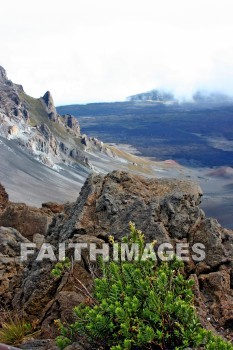 pu'u 'ula'ula summit, crater, caldera, extinct volcano, haleakala national park, maui, hawaii, craters