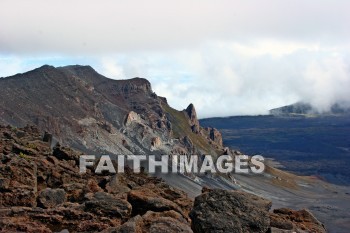 pu'u 'ula'ula summit, crater, caldera, extinct volcano, haleakala national park, maui, hawaii, craters