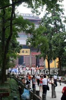 ling yin buddhist temple, hangzhou, china