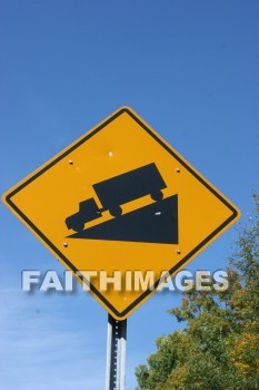 steep, hill, warning, truck, sign, signboard, signage, signboards, message, information, communicate silently, non, verbally, signal, hills, warnings, trucks, signs, messages, signals