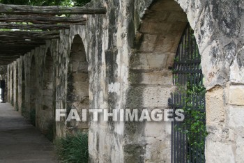 alamo, san antonio de valero, san antonio, franciscan, spanish, mission, catholic, coahuiltecan, cottonwood, fray antonio de olivares, davy crockett, jim bowie, william travis, james bonham, santa anna, susanna dickinsin, missions, catholics, cottonwoods